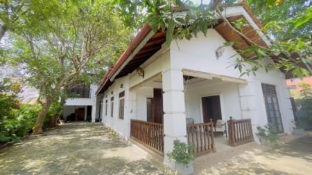 Exterior - Colonial Bungalow For Sale – Mount Lavinia
