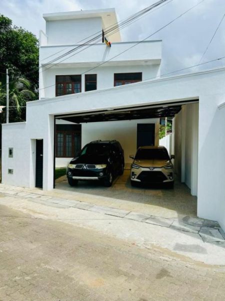 Exterior - ￭ Nugegoda ￭ 04BR House For Sale ￭ (NK11426)