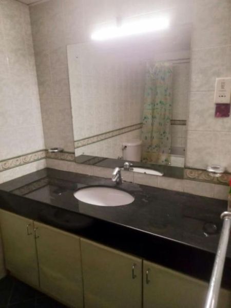 Bathroom - Barnes - 02 Bedroom Furnished Apartment for Sale in Colombo 07 (A4999)-SOLD