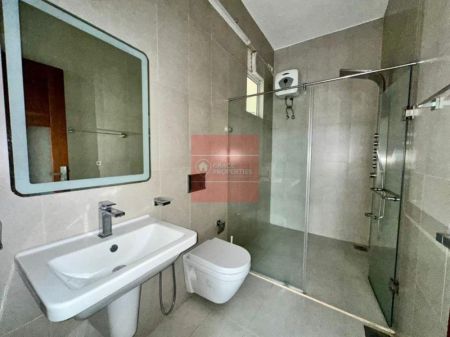 Bathroom - Prime Colombo 5 Living | 3 Bedroom Apartment for Rent | Spacious Family Apartment