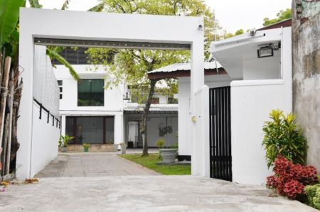 Exterior - 4 Bedroom House with Annex for Sale - Koswatte, Nawala | LKR 250 Million (EM873)