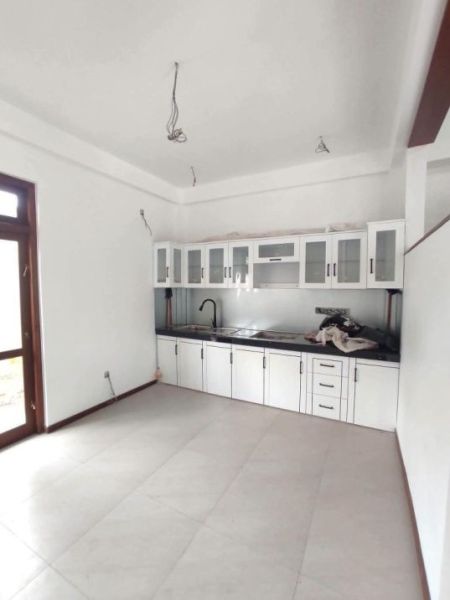 Kitchen - 5 Bedroom Brand New Three Storied House for Sale - Piliyandala, Polgasowita | LKR 36 Million (EM877)