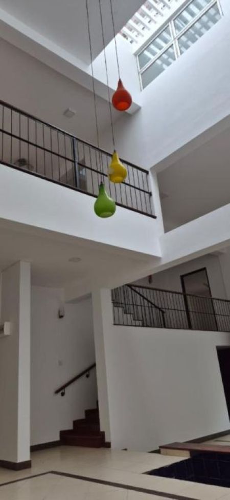 Exterior - Spacious Semi-Furnished House for Rent – Dehiwala 
