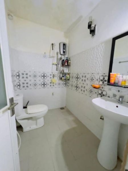 Bathroom - (KH705) Two Storey House for Sale in Katunayaka