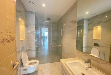 Bathroom - 3 Bedroom Apartment For Sale in 606 The Address | Brand New | 1600+ sq.ft