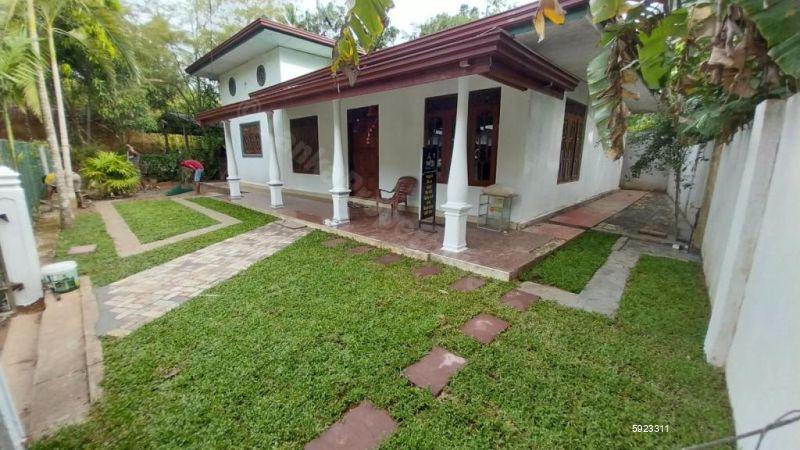 Exterior - House for sale in Ja Ela