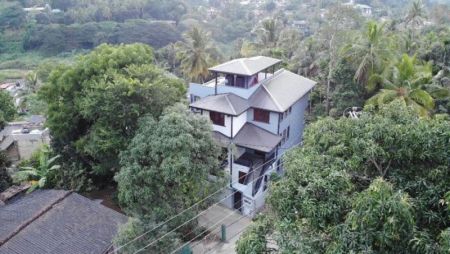Exterior - (DR1294) Three Storey House for Rent in Kandy
