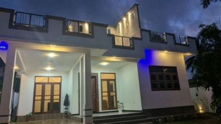 Exterior - (KH937) Single Storey Open Roof House for Sale in Katana