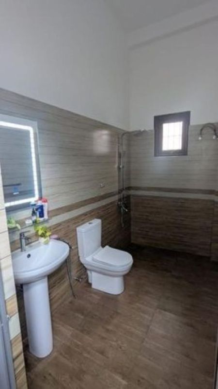 Bathroom - (KH937) Single Storey Open Roof House for Sale in Katana