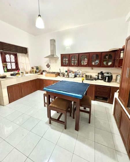 Dining room - (SH1296) Three Storey House for Sale in Rajagiriya