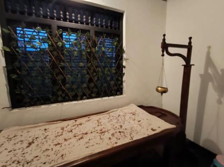 Bedroom - Luxury Fully Furnished Villa for Sale – Ethul Kotte / Pita Kotte