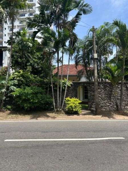 Exterior - FOR Rent | Colombo 5 | 5-Bedrooms |  Luxury House
