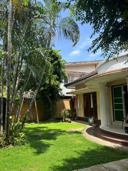 Exterior - FOR Rent | Colombo 5 | 5-Bedrooms |  Luxury House