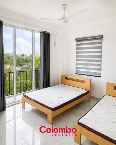 Bedroom - 15 Room Semi Furnished Apartment Complex for RENT – Madinnagoda, Rajagiriya (AR224)