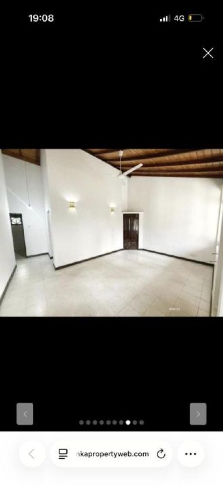 Bathroom - Prime Location | Rosmead Place, Colombo 07 (5 BR + Large House with 5 + Parking)