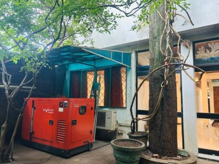 Exterior - Main Road Facing House for rent in Colombo 7 
