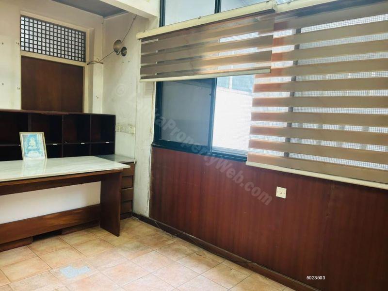 Kitchen - House for rent in Colombo 7