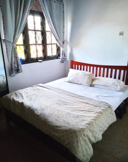 Bedroom - Architecturally Designed Luxury House for Sale in Kolonnawa