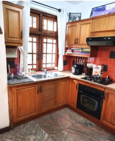 Kitchen - Architecturally Designed Luxury House for Sale in Kolonnawa