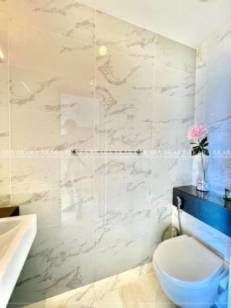 Bathroom - Clearpoint Furnished Apartment for Rent - A15748