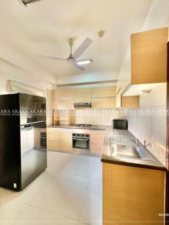 Kitchen - Apartment for rent in Rajagiriya