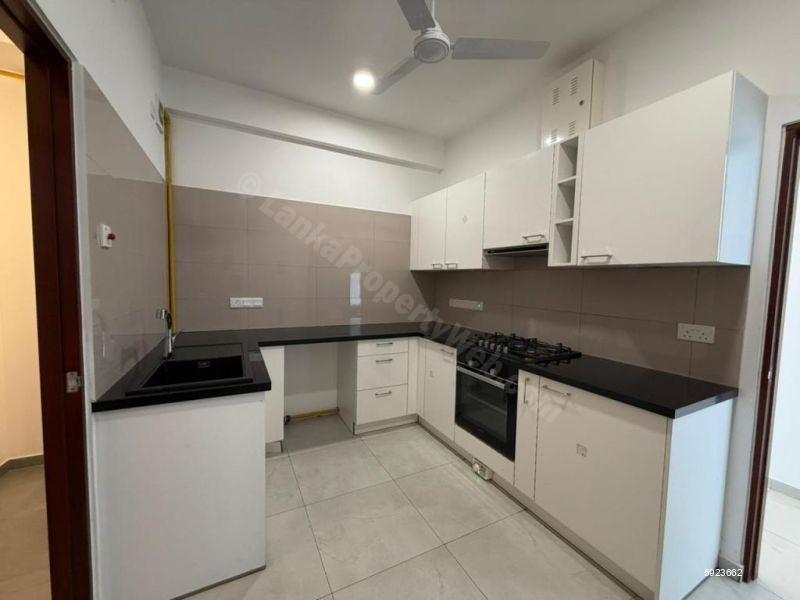 Kitchen - Apartment for rent in Rajagiriya
