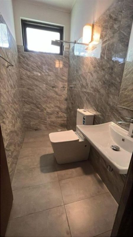 Bathroom - ￭ Kotte ￭ 04BR House For Sale ￭ (NK11430)