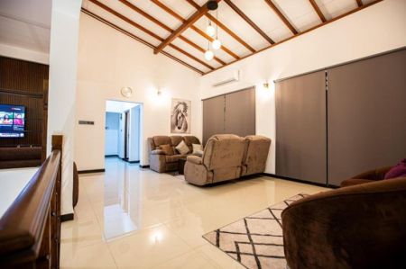 Living Room - (DH1177) Luxury 3 Storey House for Sale in Panadura