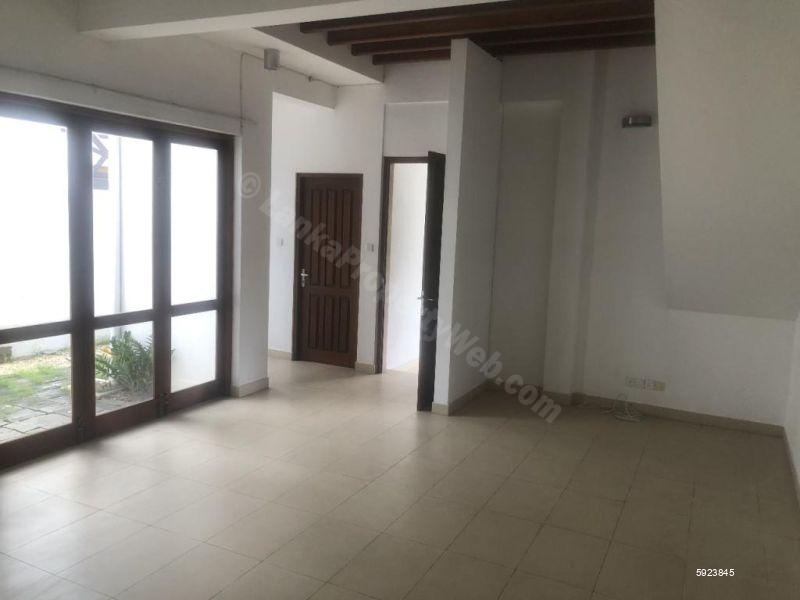 Dining Room - House for rent in Rajagiriya