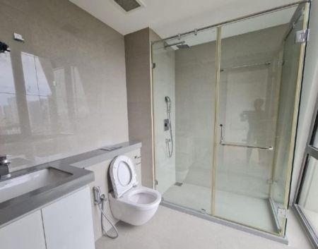 Bathroom - Altair - 03 Bedroom Furnished Apartment for Sale in Colombo 02 (A2473)