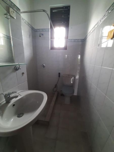 Bathroom - 3 Bedroom House for Rent in Nawala | LKR 240,000/Month (HS4752)