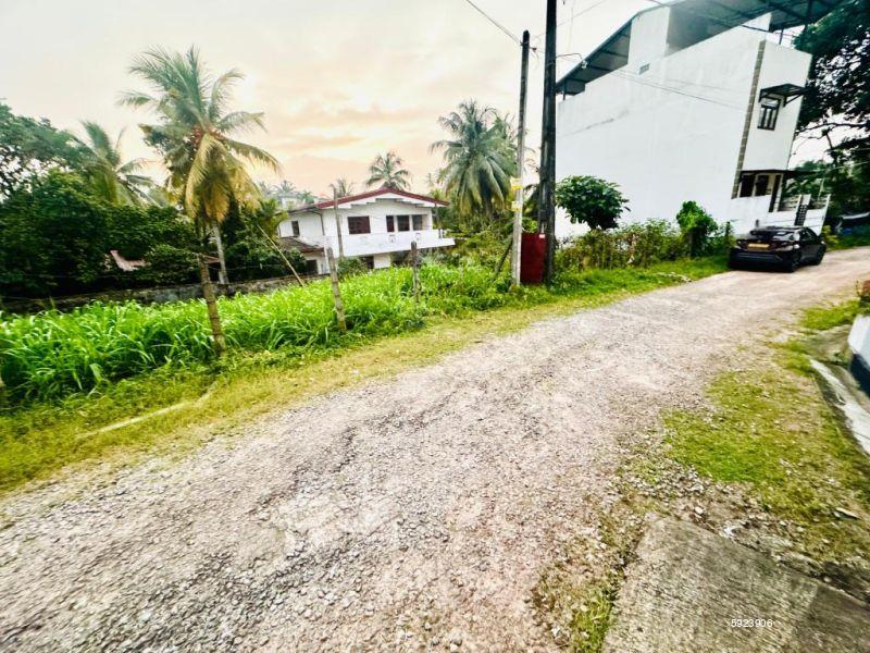 Bare Land for sale in Battaramulla