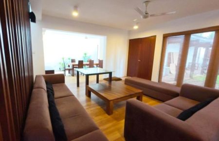Living Room - House for rent in Battaramulla with Swimming pool 
