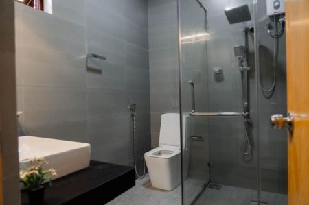Bathroom - ￭ Borella ￭ 04BR House For Sale ￭ (NK11432)