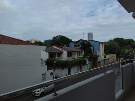 Exterior - Superior Homes 04 Bedroom Apartment for sale in Colombo 5 