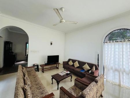 Living Room - House  For Sale in Nugegoda