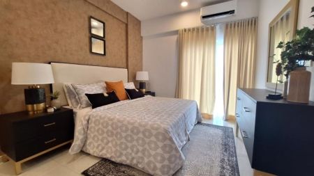 Bedroom - Iconic Galaxy 2 bedrooms furnished apartment at highest category for sale - Rajajgiriya 