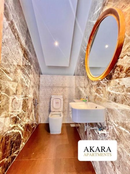 Bathroom - 18 Perches Semi-Furnished House for Sale - HL50908