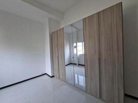 Bedroom - ￭ Colombo 05 ￭ 02BR Apartment For Rent ￭ (NK11440)