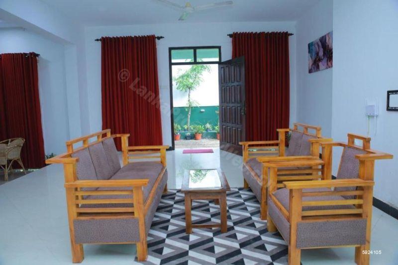 House for rent in Wijerama