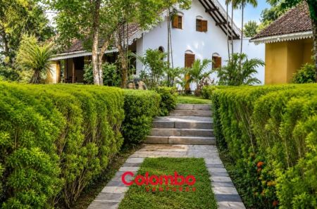 Exterior - Wadduwa Villa –  5 Room Heritage Villa / Retreat For SALE (HLT47)
