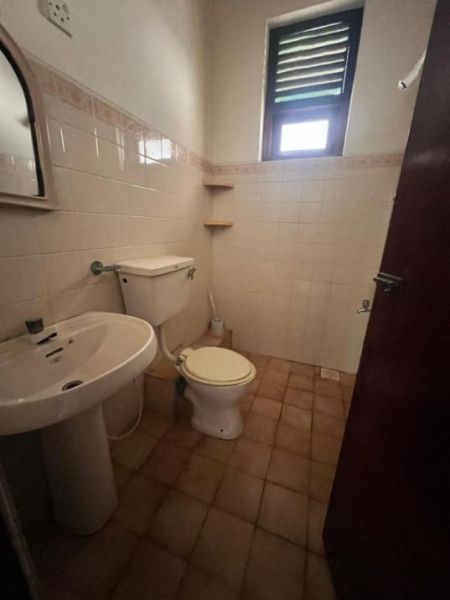 Bathroom - (PR970) Two Storey Luxury House for Rent in Mount Lavinia