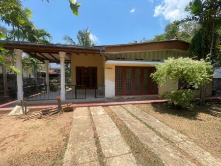 Exterior - (BH98) House with Land for Sale in Ja-Ela Kapuwatta