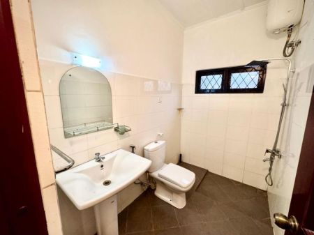 Bathroom - (SH1359) Renovated Single Storey House for Sale in Homagama