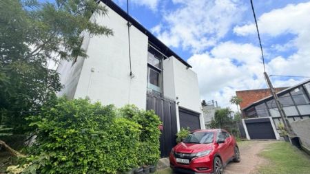 Exterior - (SH1504) Three Storey House for Sale in Robert Gunarardhana road Battaramulla
