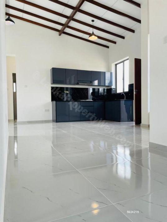 House for sale in Kottawa
