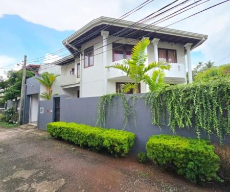 Exterior - 5 Bedroom Luxury House for Sale in Pannipitiya | LKR 48 Million (HS4755)