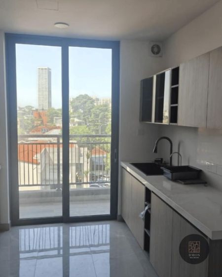 Kitchen - Apartment for rent at Prive Residencies - Colombo 5