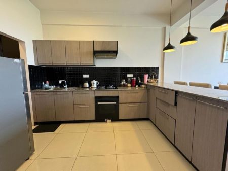 Kitchen - Fully Furnished 3-Bedroom Apartment for Rent – The Verge, Sri Jayawardenapura Kotte