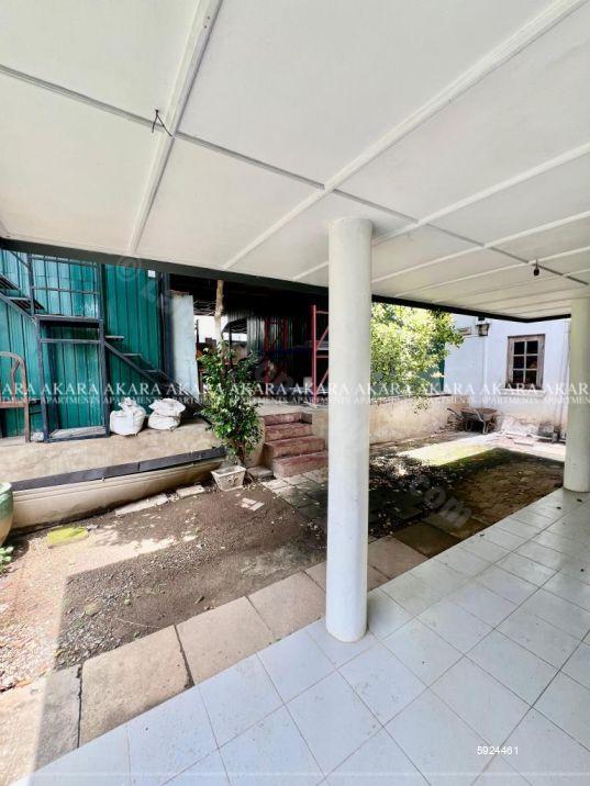 Commercial for rent in Colombo 5
